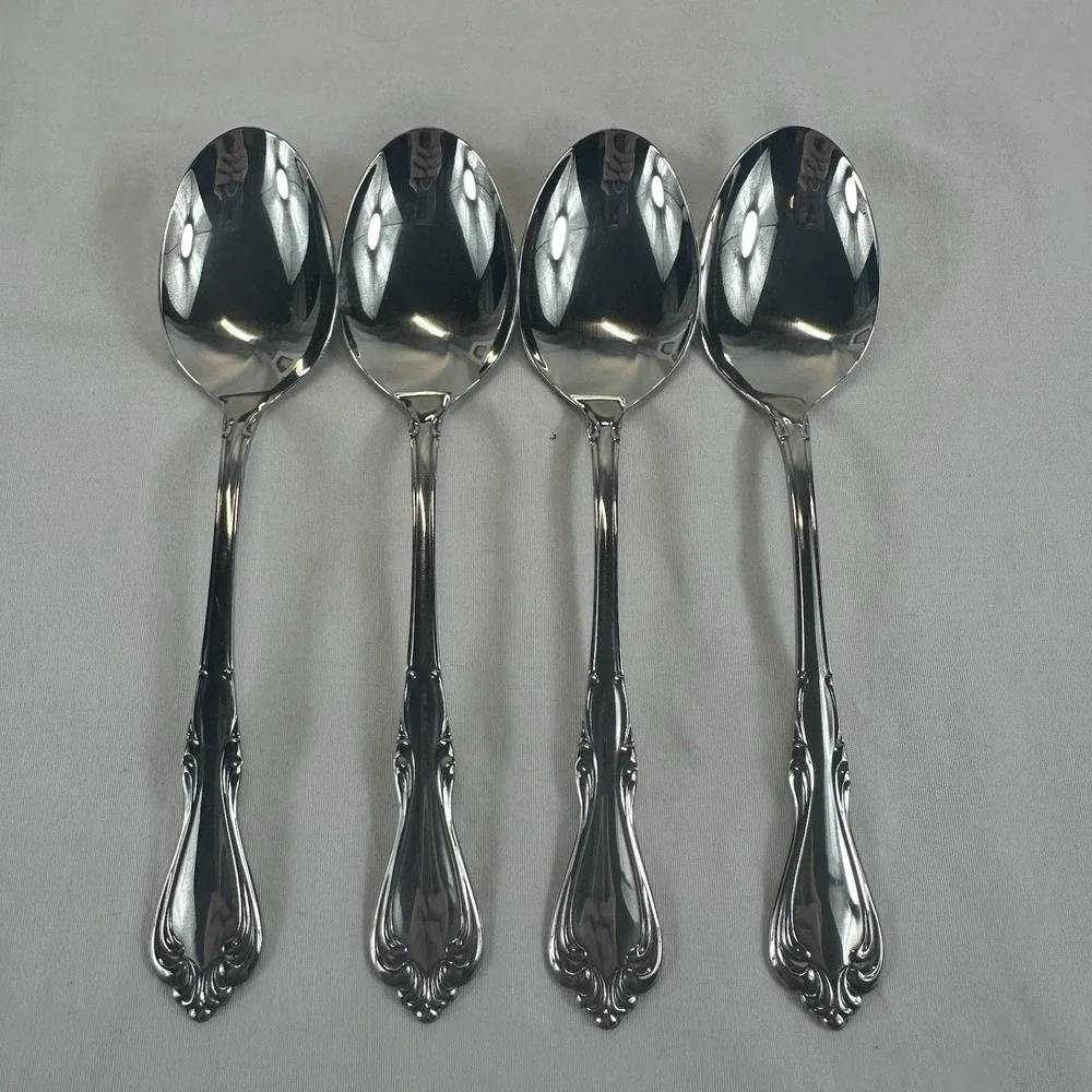 LOT OF 4 WM. A. ROGERS ONEIDA STAINLESS *SUTTON PLACE*  Soup Spoons‎ Excellent